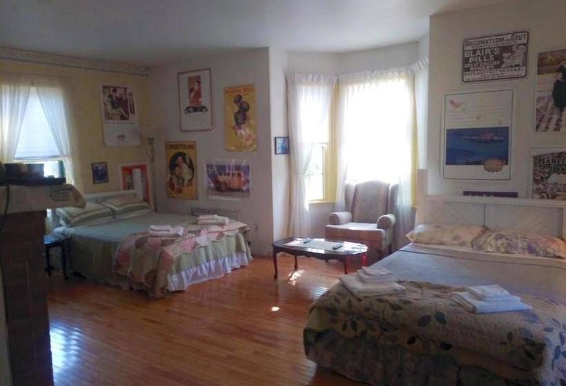 Bulwinkles Place B&b