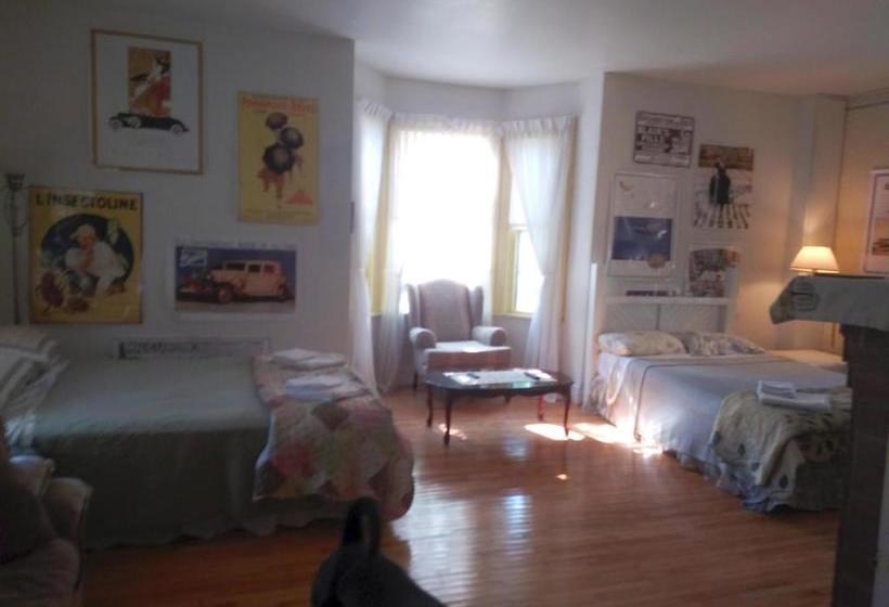 Bulwinkles Place B&b