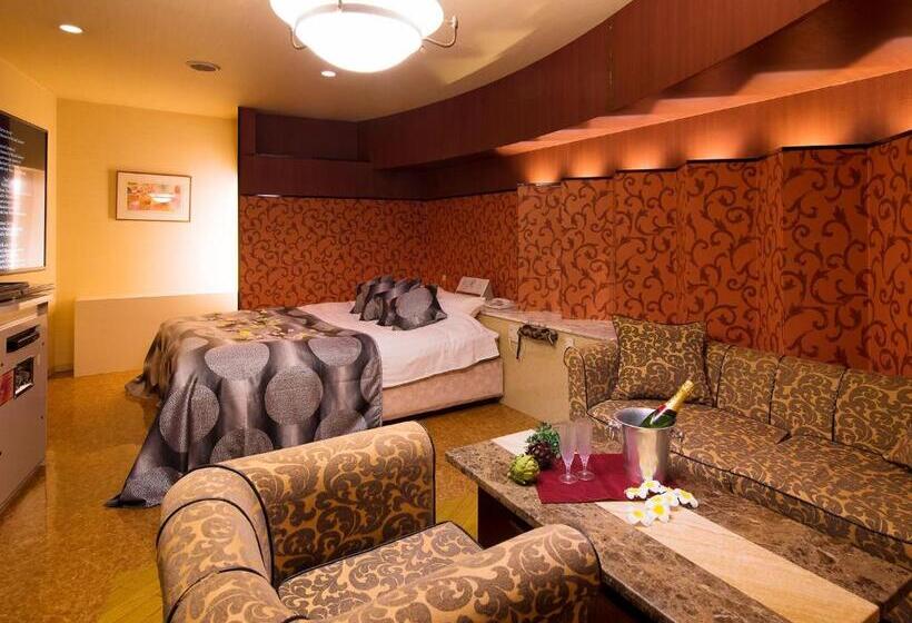 فندق Restay Tina Grace