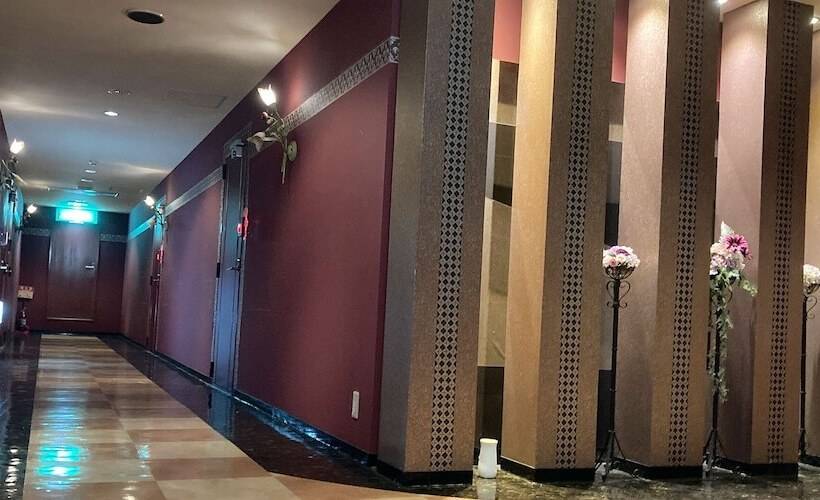 فندق Restay Tina Grace