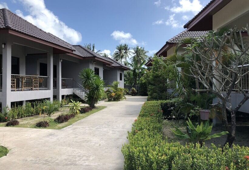 Отель Serenity Resort