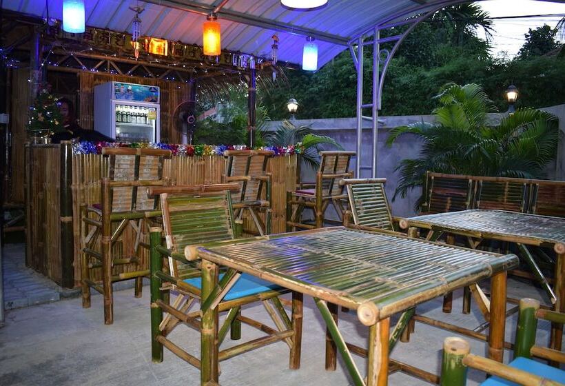 Отель Serenity Resort