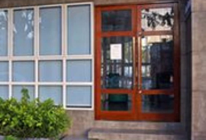 בית מלון כפרי Star Shell