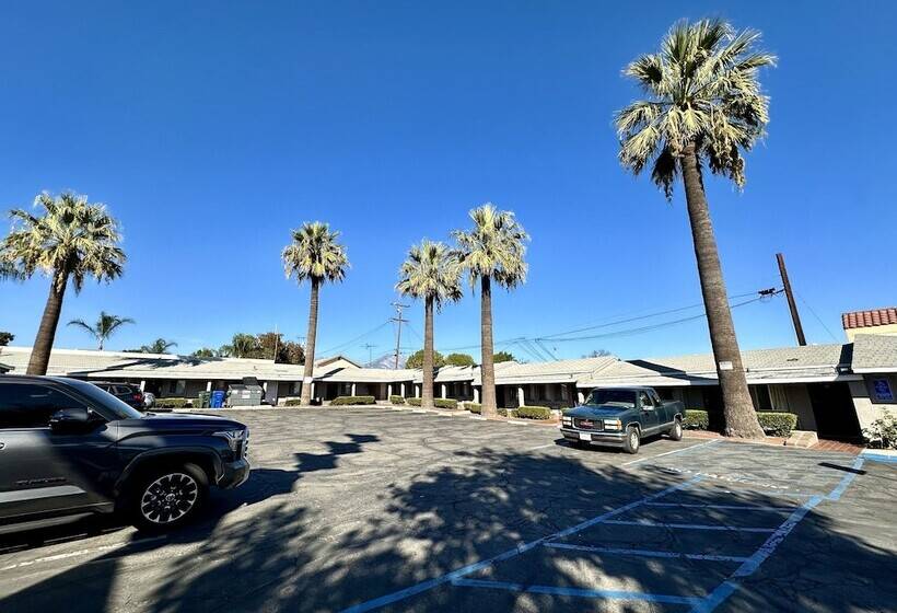 Pala Motel