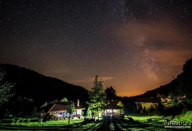 펜션 бунгала дара