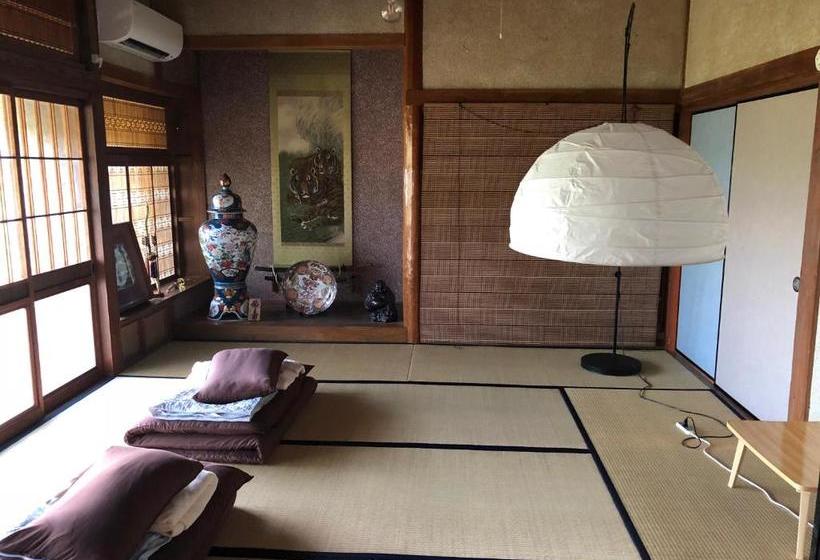 ペンション Guest House Ne Doco