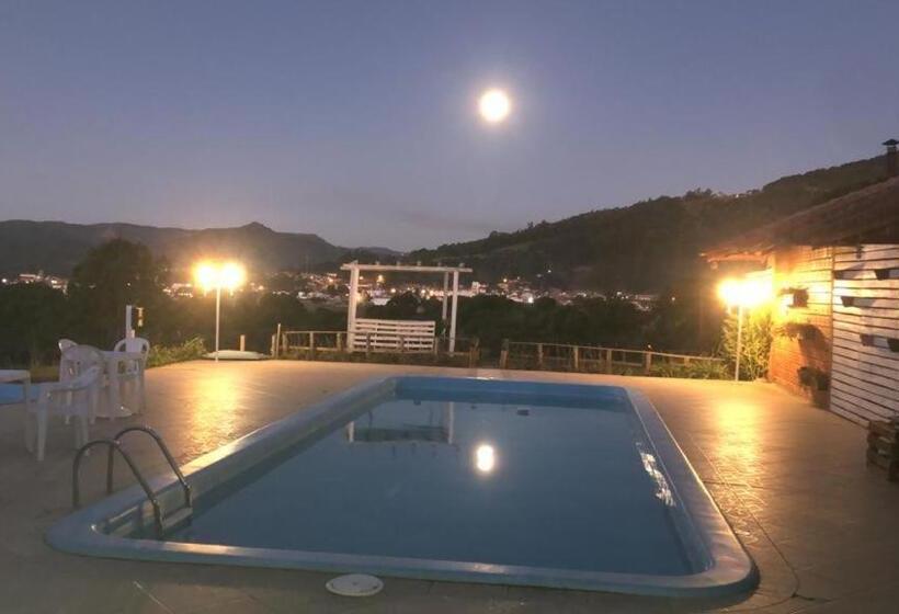 پانسیون Pousada Fazenda Da Invernada
