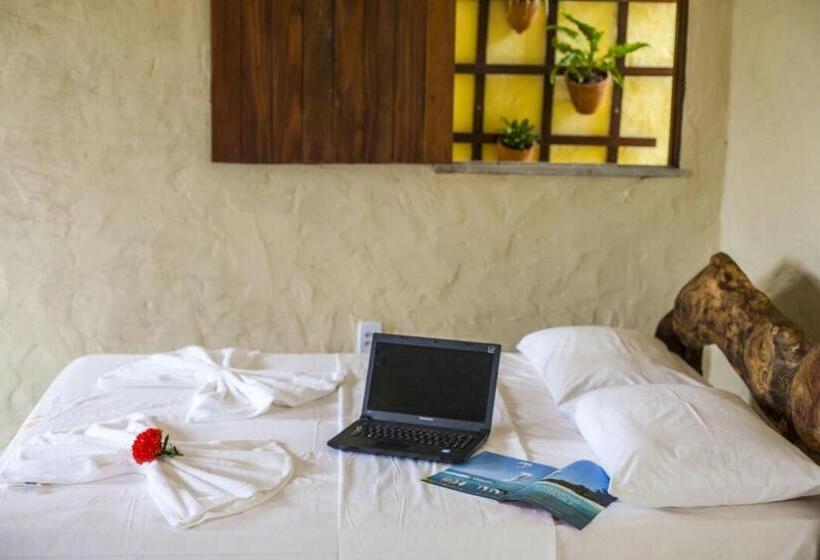 بنسيون Pousada Vila Bella   Praia Do Macapá