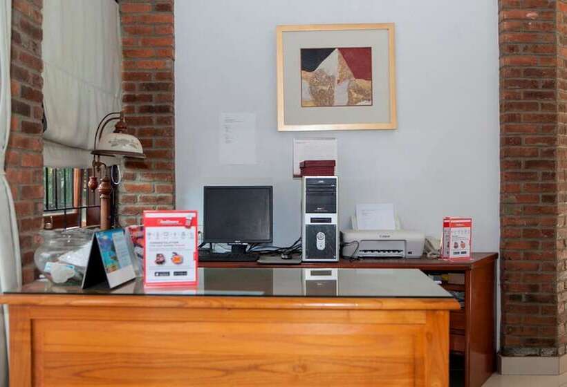 膳宿费 Reddoorz Plus Near Dago Pakar