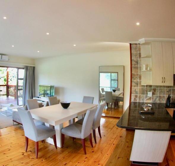 אתר נופש Golden Beach Village