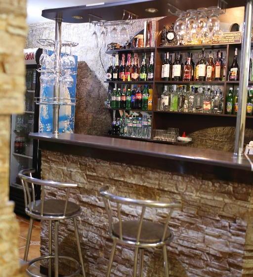 هاستل Astarta Inn