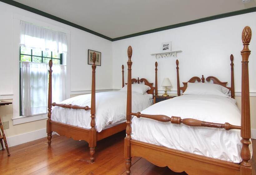 住宿加早餐  The Featherbed Inn
