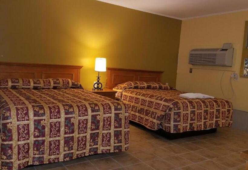 בית מלון כפרי Luxury Inn