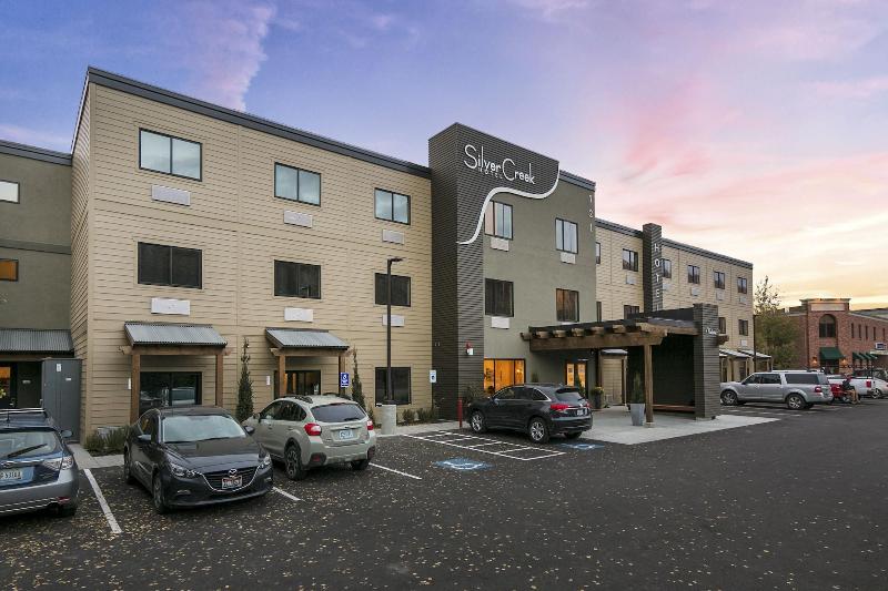 فندق Silver Creek
