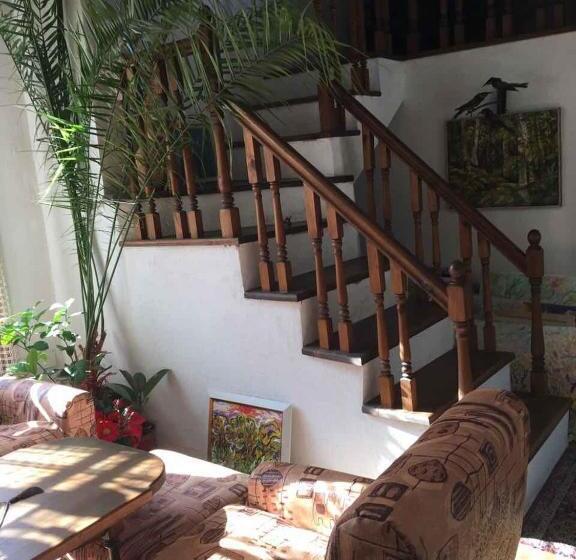 پانسیون Art Studio