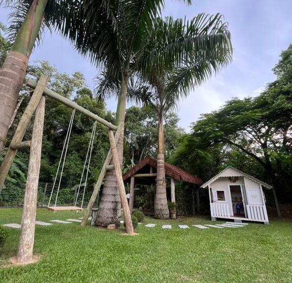 ペンション Familien Haus Pousada
