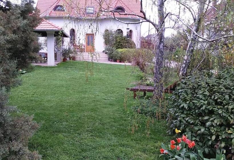 Pensjonat Frutta Villa