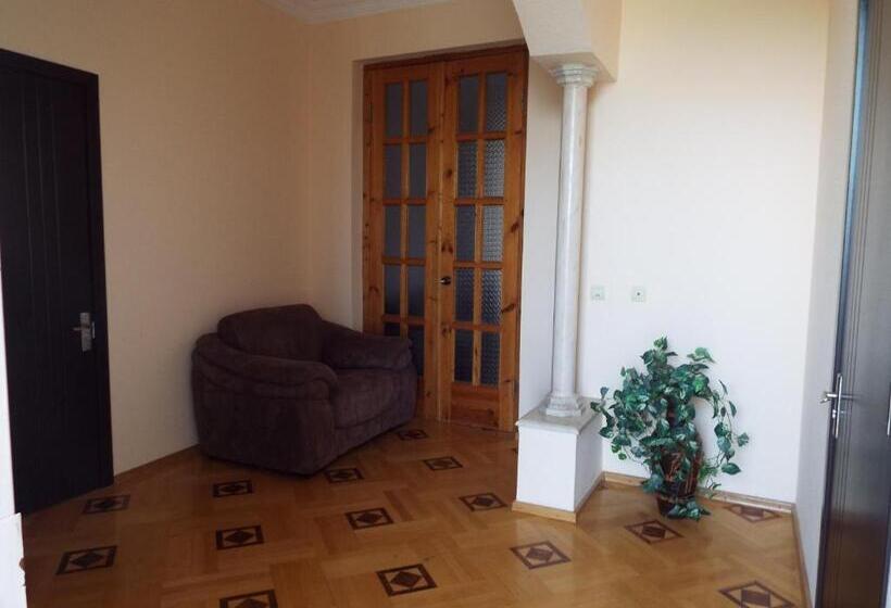 پانسیون Guesthouse Fatima