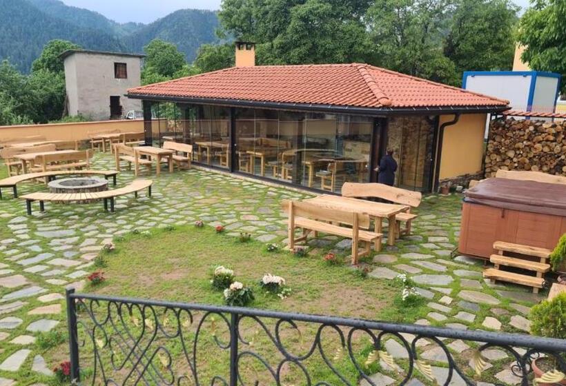 بنسيون Guesthouse Nefertiti