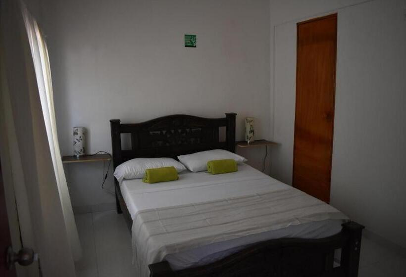 ペンション Hostal Palohe Taganga