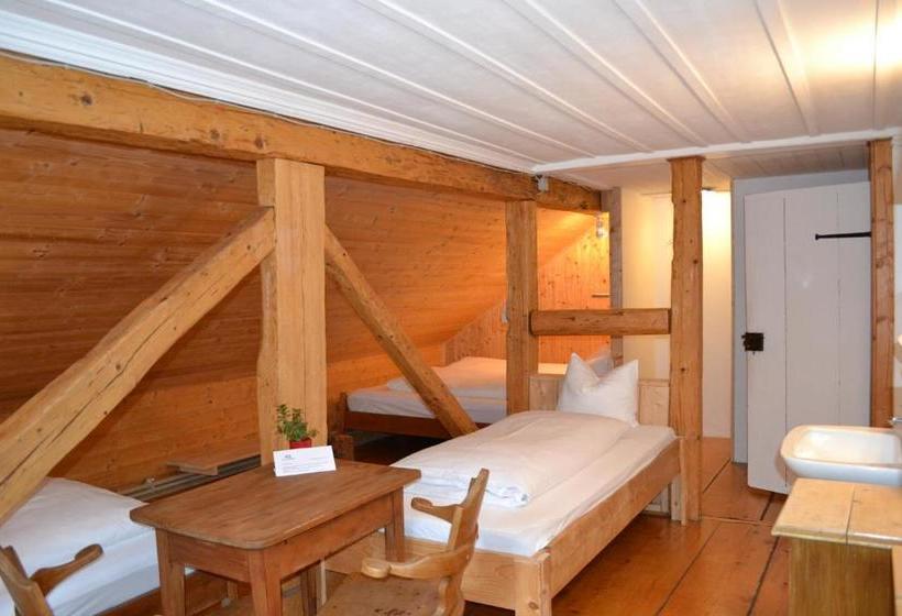 פנסיון Landhaus Bad Hopfreben