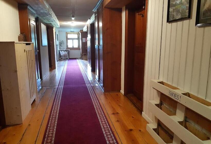 פנסיון Landhaus Bad Hopfreben