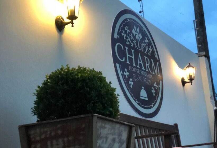 پانسیون Pousada Charm House