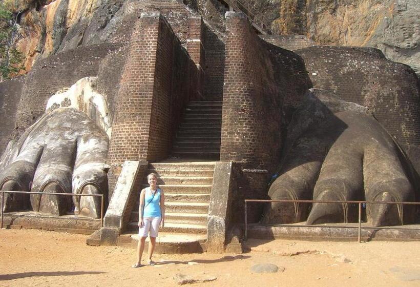 פנסיון Risenlak Holiday Resort