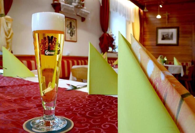 فندق صغير Landgasthof Buchner