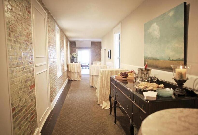 בית מלון כפרי Laurance