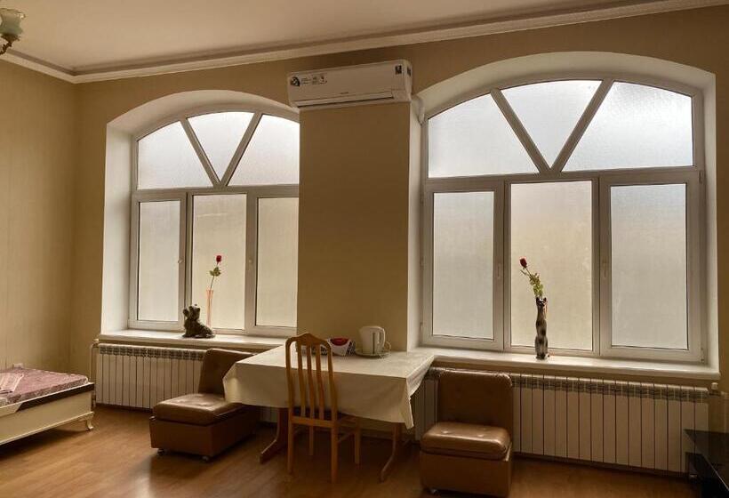 پانسیون Beaming_house