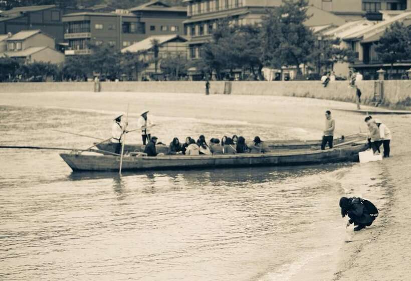 بنسيون Guesthouse Hostel Mangetak ゲストハウス マングタック広島