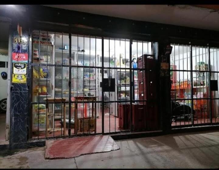 پانسیون Hospedaje Independencia Pucallpa