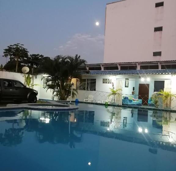 פנסיון Hostal Aruba