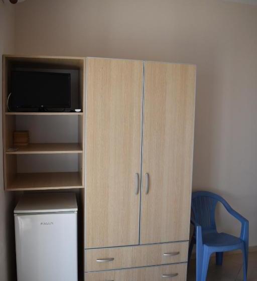 پانسیون J&b Rooms Dhermi