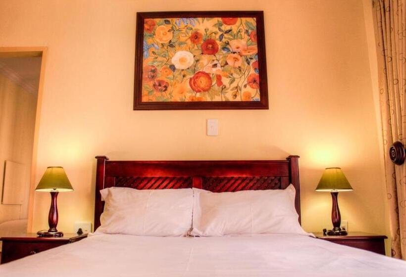 פנסיון Marlot Guest House