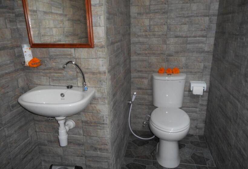 פנסיון Pondok Indah Homestay