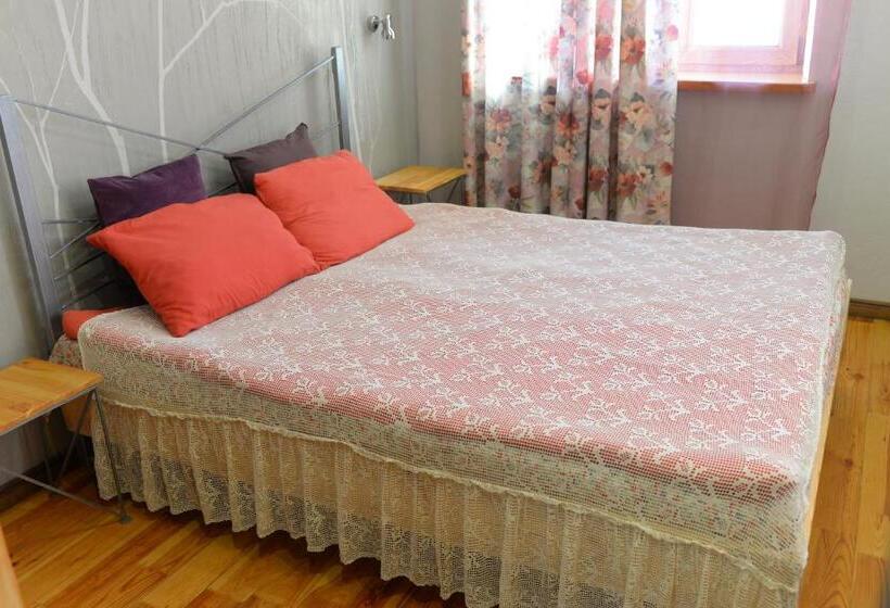 بنسيون Romantic Guest House
