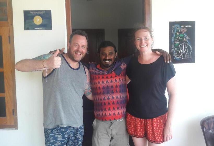 פנסיון Vibushan Guest House