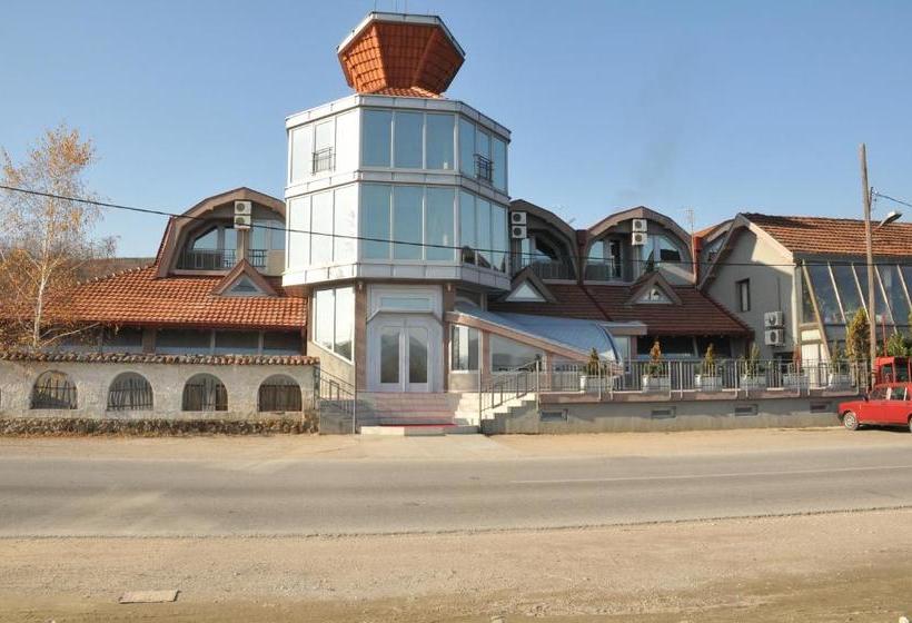 هاستل Zormaris M