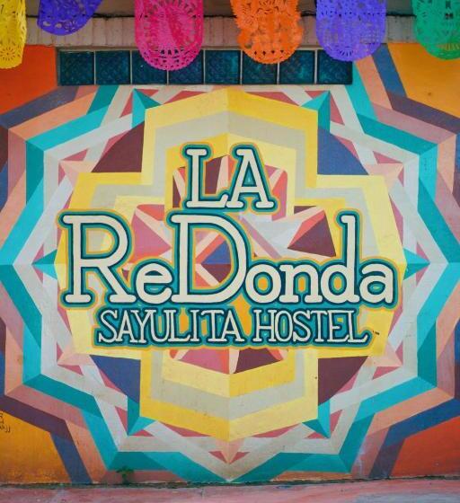 ユースホステル La Redonda Sayulita Hostal
