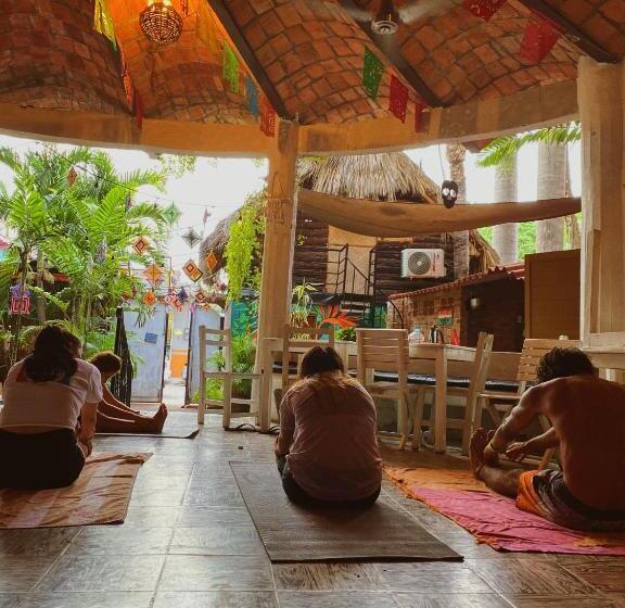 هاستل La Redonda Sayulita Hostal
