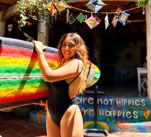 ユースホステル La Redonda Sayulita Hostal