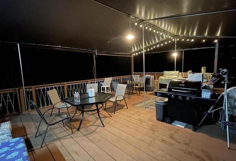 مبيت وإفطار Coffee Garden
