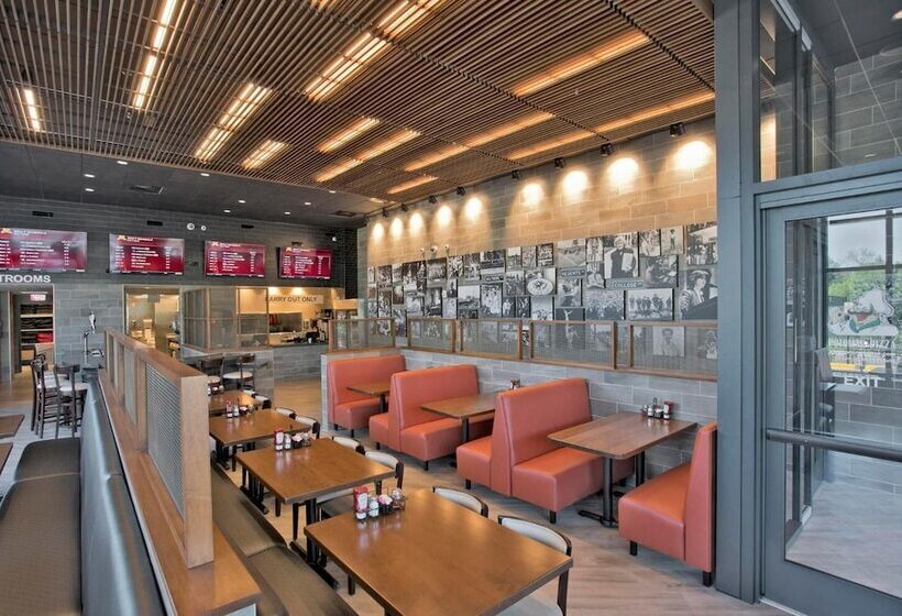 The Hotel At The University Of Maryland