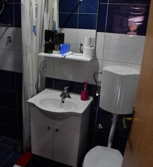 پانسیون Apartment And Rooms Konak