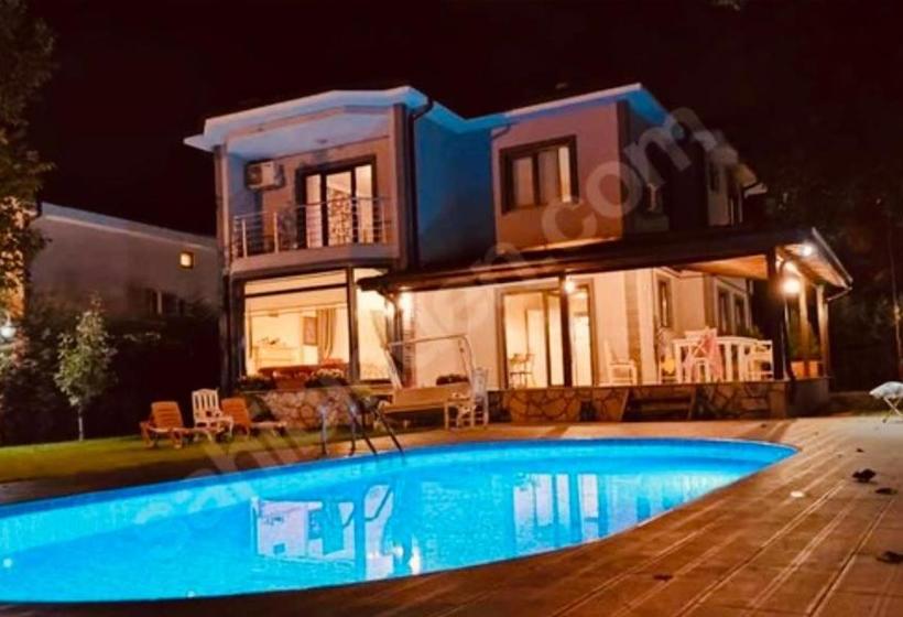 פנסיון Bahçe'de Villa