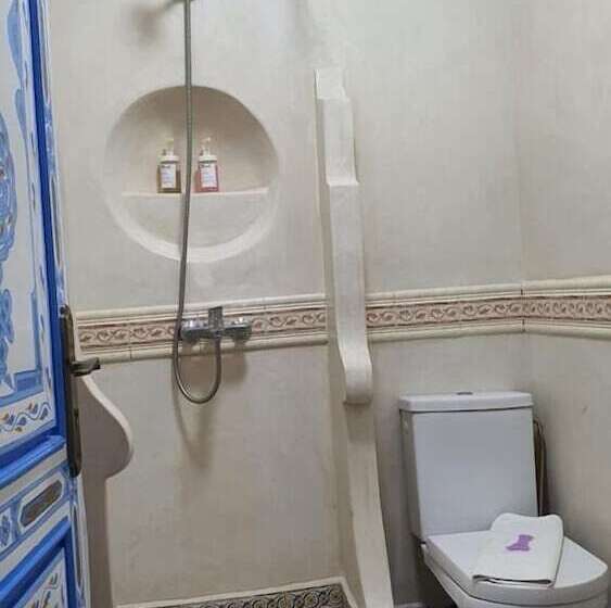 膳宿费 Casa Familia