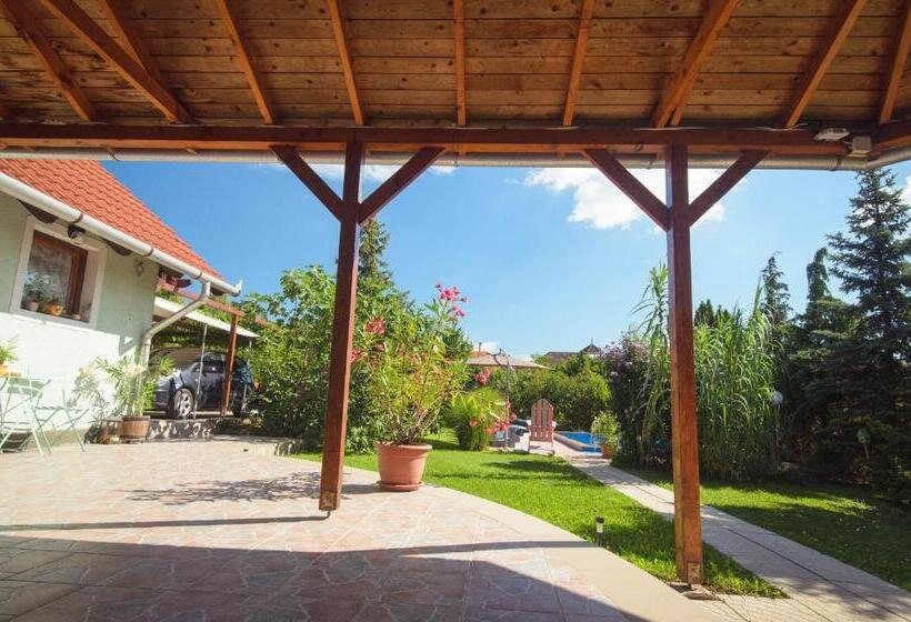 ペンション Casa Lavanda