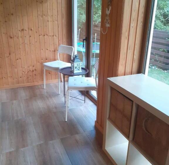 פנסיון Casa Maia Dambovicioara